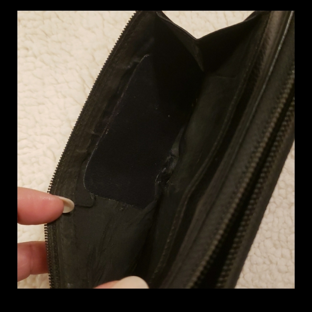 Black Zipper Wallet - Picture 9 of 15